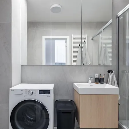 Apartmán Zwirnovka - Brand New - 24-7 - Free Parking - Shopping Center Nivy - Main Bus Station *
